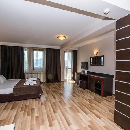Complex Panorama Hotel Elena Kültér fotó